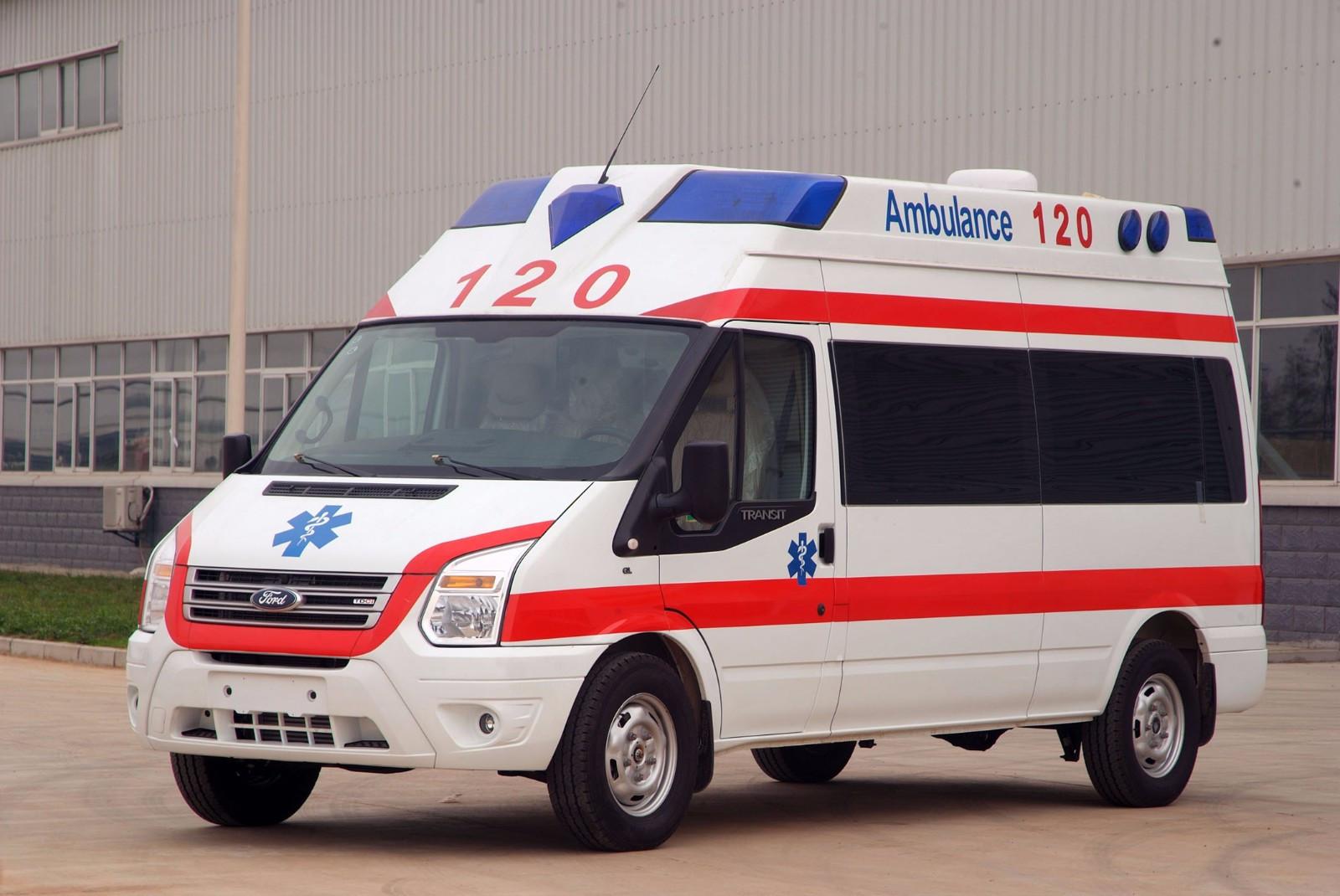 五常市福特全顺救护车